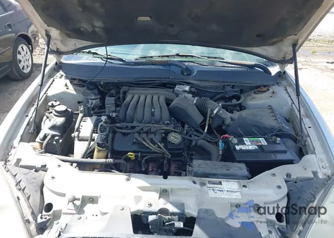 2001 Ford Taurus Se from USA, damaged, VIN 1FAFP53231A233310